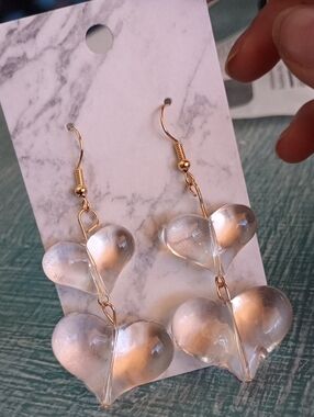 ♥️B Individually $10 Or Bundle 4/$20 Gold and Clear Double Heart Drop Earrings